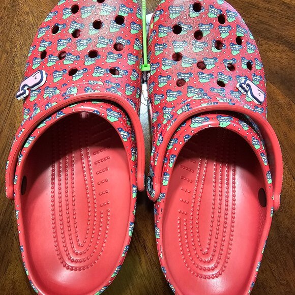 Vineyard Vines Crocs Red Size M9/W11 NWT Vineyard Vines X Crocs Holiday NWT Red Clogs With Jibbitz  main image 4
